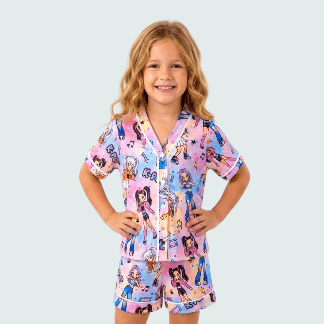 PIJAMA INFANTIL AMERICANO COLORIDO K-POP HUNTRIX