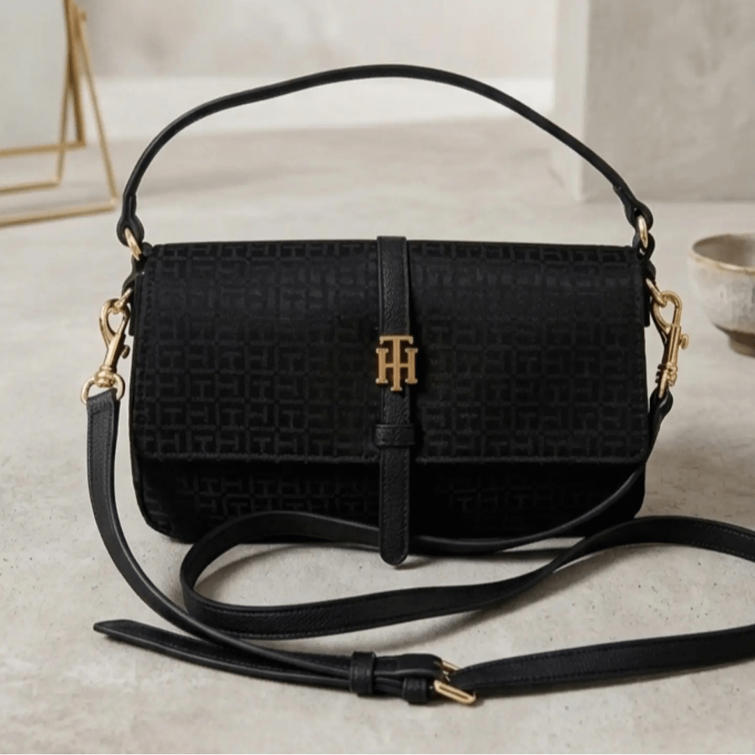 BOLSA CROSSBODY E ALÇA DE MÃO PRETA LOGO XW10370 TOMMY HILFIGER