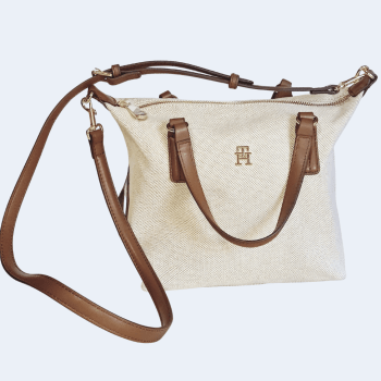 BOLSA COM ALÇA DE OMBRO E MÃO BEGE E CARAMELO TOMMY HILFIGER BOLSA COM ALÇA DE OMBRO E MÃO BEGE E CARAMELO TOMMY HILFIGER