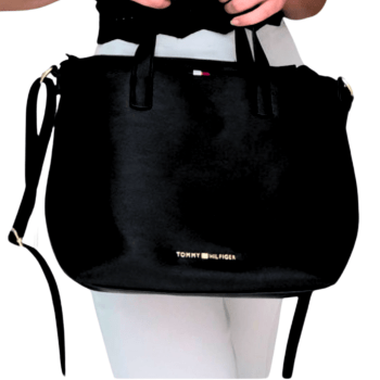 BOLSA COM ALÇA DE OMBRO E MÃO PRETA TOMMY HILFIGER