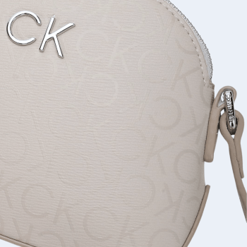 BOLSA CROSSBODY TRANSVERSAL BEGE CLARO K60K611882 CALVIN KLEIN