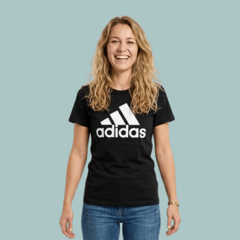 CAMISETA FEMININA ADIDAS PRETA COM LOGO BRANCA CAMISETA FEMININA ADIDAS PRETA COM LOGO BRANCA
