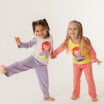 PIJAMA INFANTIL PRINCESA ARIEL AMARELO COM ROSA 