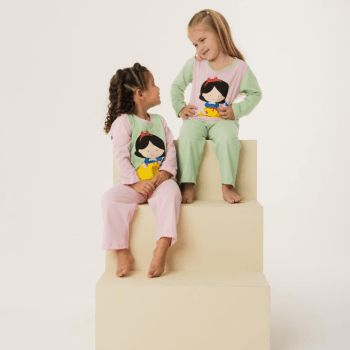 PIJAMA INFANTIL PRINCESA BRANCA DE NEVE VERDE COM ROSA 