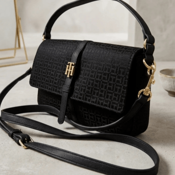 BOLSA CROSSBODY E ALÇA DE MÃO PRETA LOGO XW10370 TOMMY HILFIGER