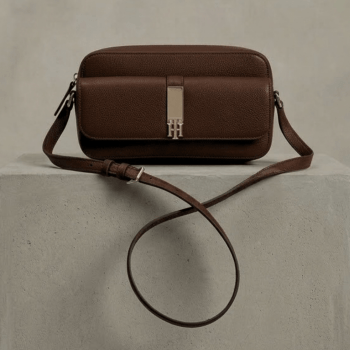 BOLSA CROSSBODY TRANSVERSAL MARROM CAFÉ LISA XW08457 TOMMY HILFIGER