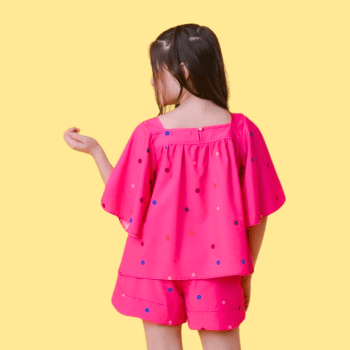 CONJUNTO INFANTIL VERÃO MAYA COM ESTAMPA LÚDICA