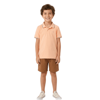 CONJUNTO INFANTIL COM POLO OGOCHI CORAL E BERMUDA CARAMELO