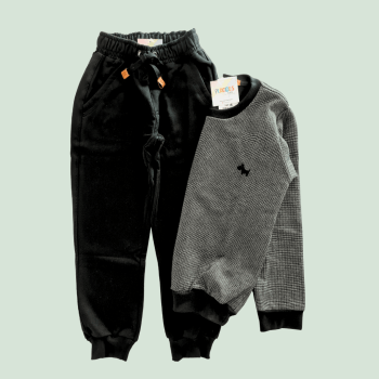 CONJUNTO INFANTIL SUETER E CALÇA MOLETOM PELUCIADO PRETO