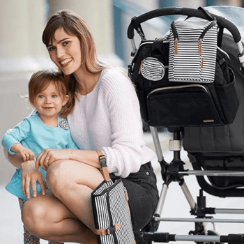 BOLSA TERMICA LISTRADA PRETO E BRANCO SKIP HOP