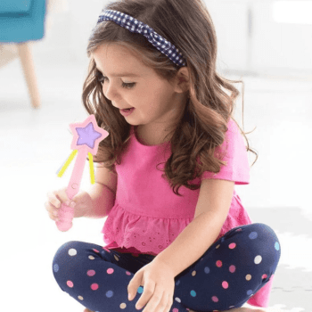 VARINHA MÁGICA COM LUZ E SOM SKIP HOP